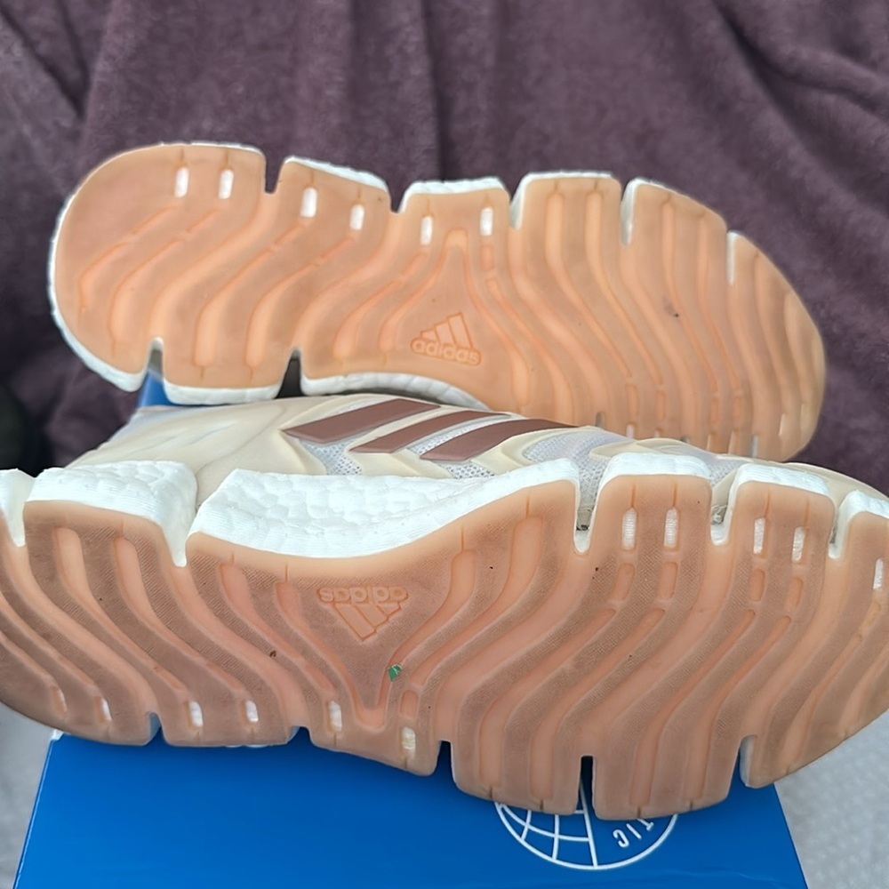Adidas climacool running shoe size 7.5 gently used - Picture 4 of 5